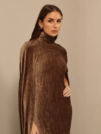 Maie in Light Gold Fay the label